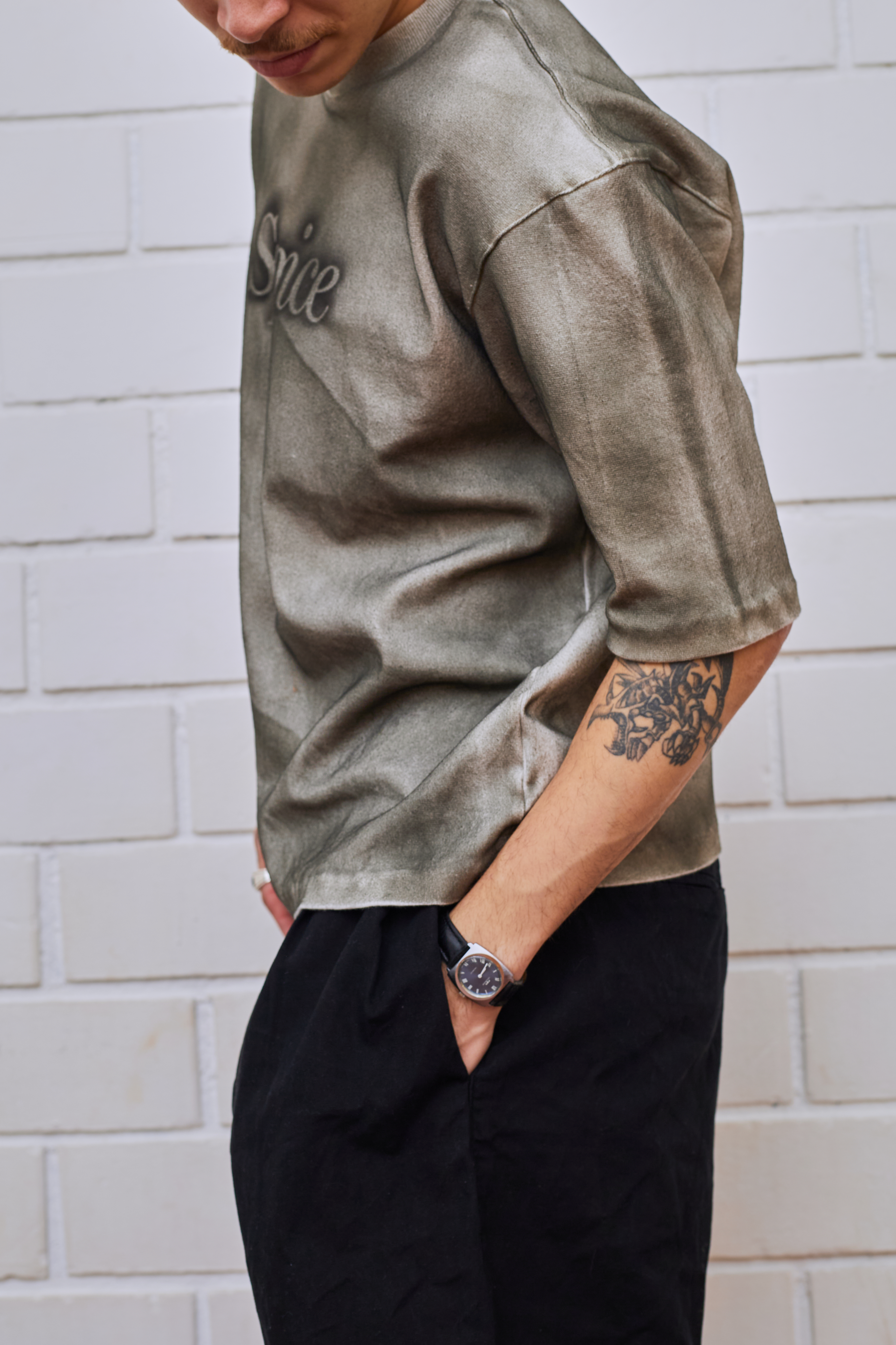 SPRAY LOGO T-SHIRT