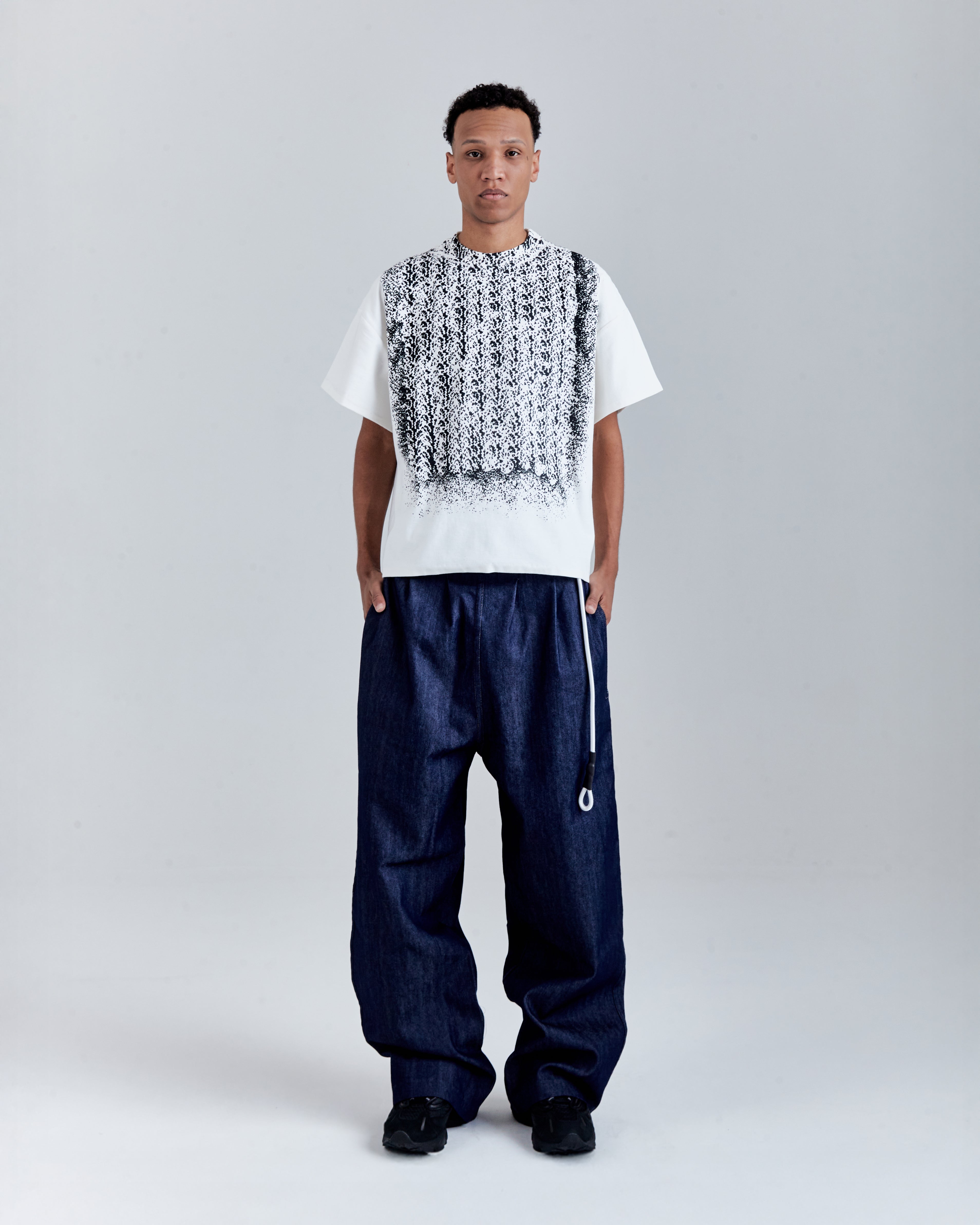 SPICE- REGULAR T-SHIRT “TROMPE-L'OEIL” OFF-WHITE – SPICE BY SILVA