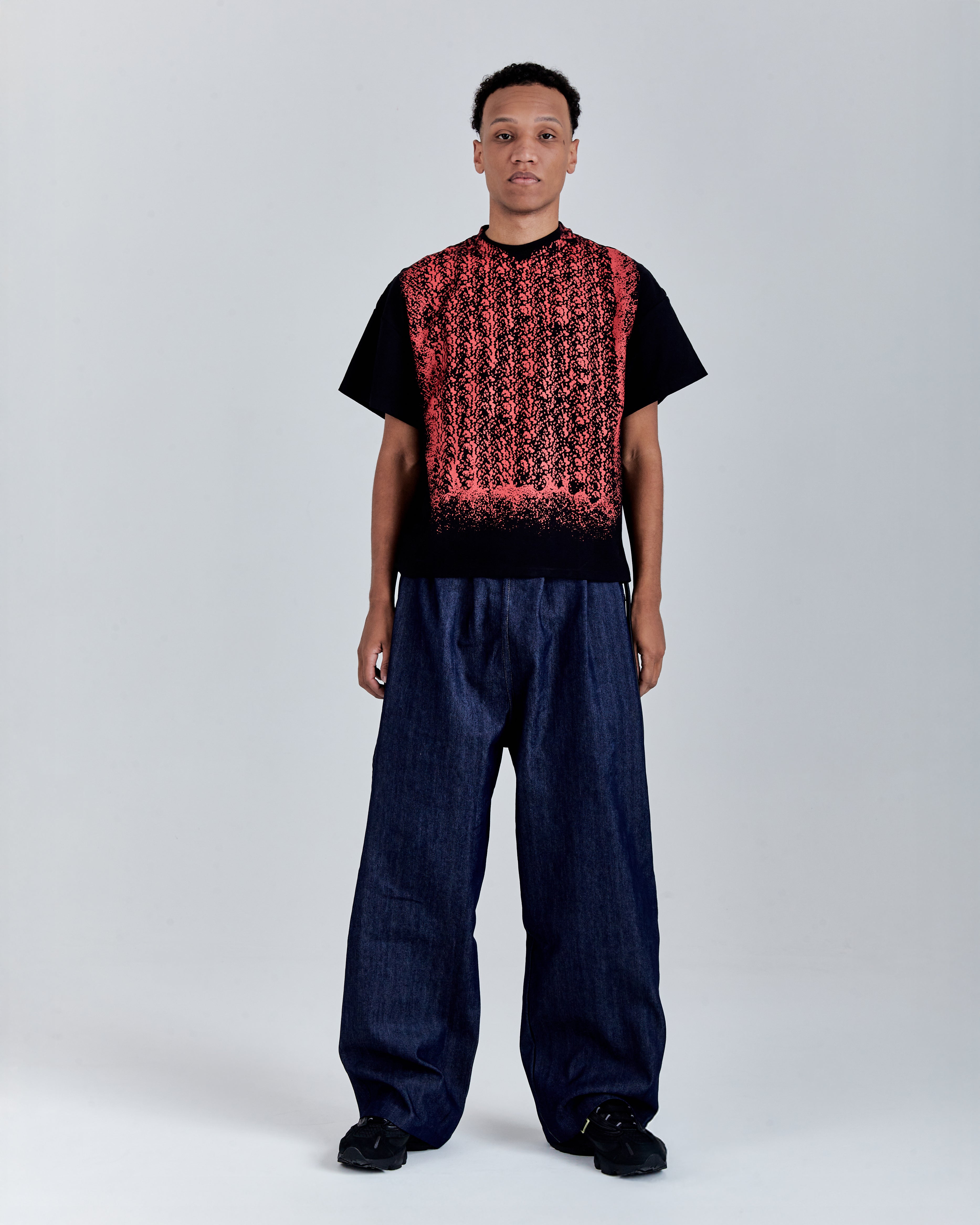 REGULAR T-SHIRT “TROMPE-L'OEIL” BLACK