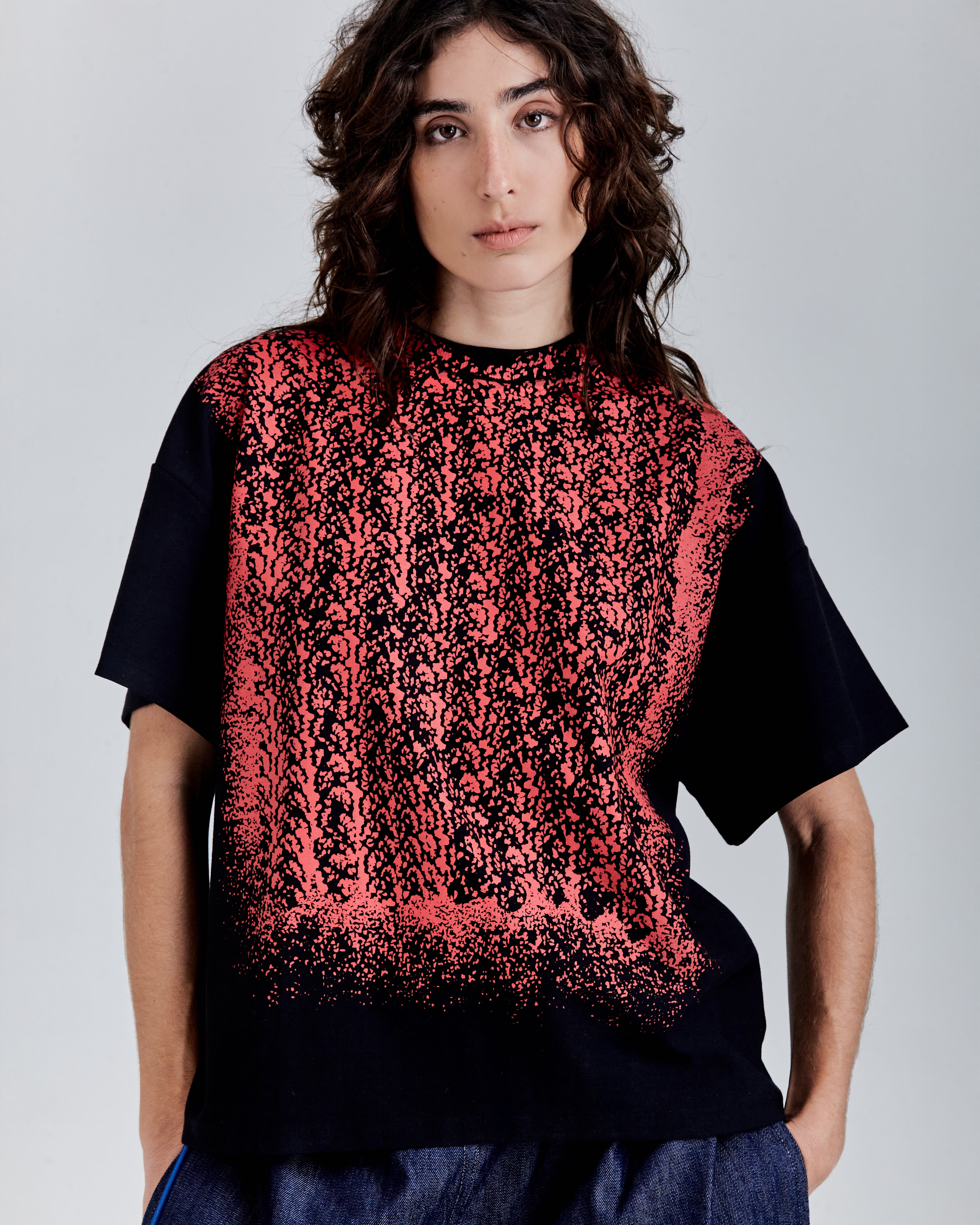 REGULAR T-SHIRT “TROMPE-L'OEIL” BLACK