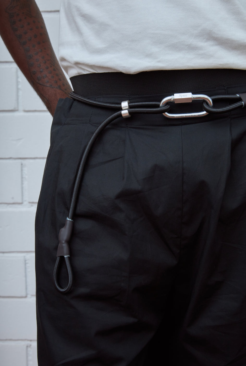 'SPICE' STEEL CARABINER